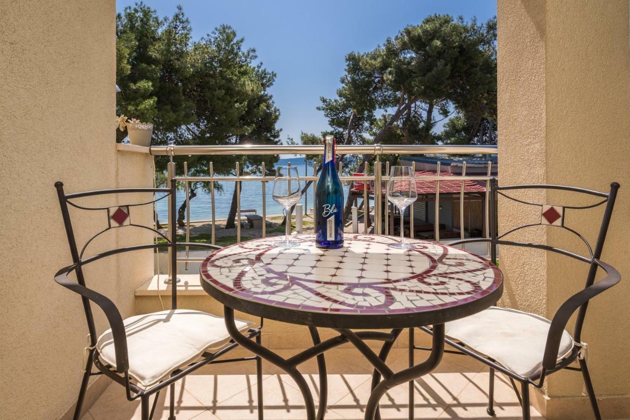 Beachfront Apartments Gabine Kastela Exterior photo